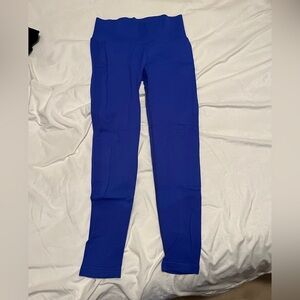 Blue workout leggings